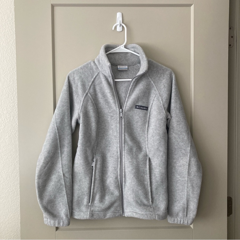 Columbia Light Gray Fleece Jacket
